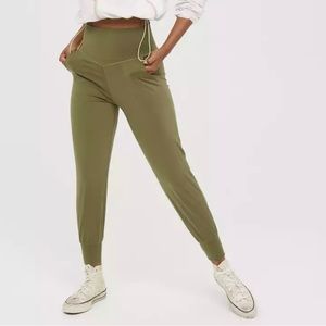 American Eagle Aerie Real Me Jogger